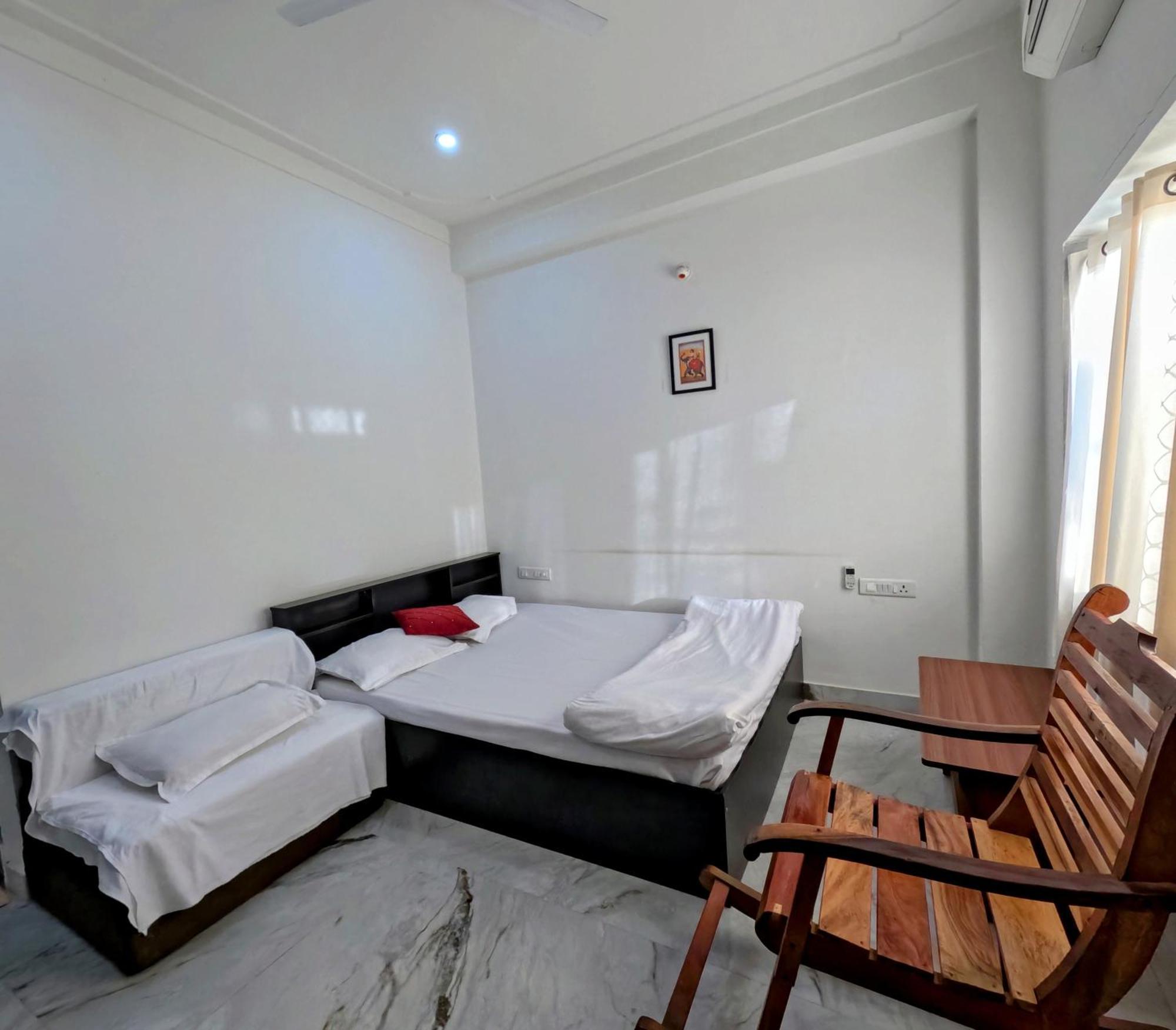 Apartament Choudhary White House Udajpur Zewnętrze zdjęcie
